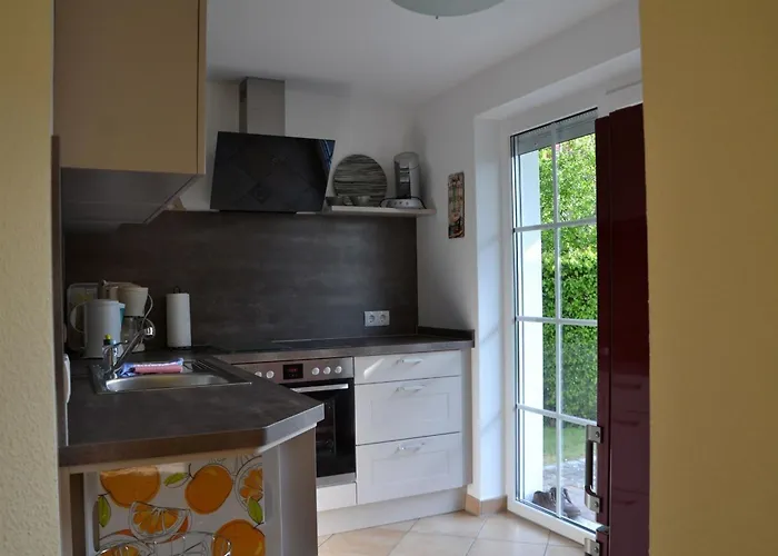 アパート 1 Gartenweg 7 *