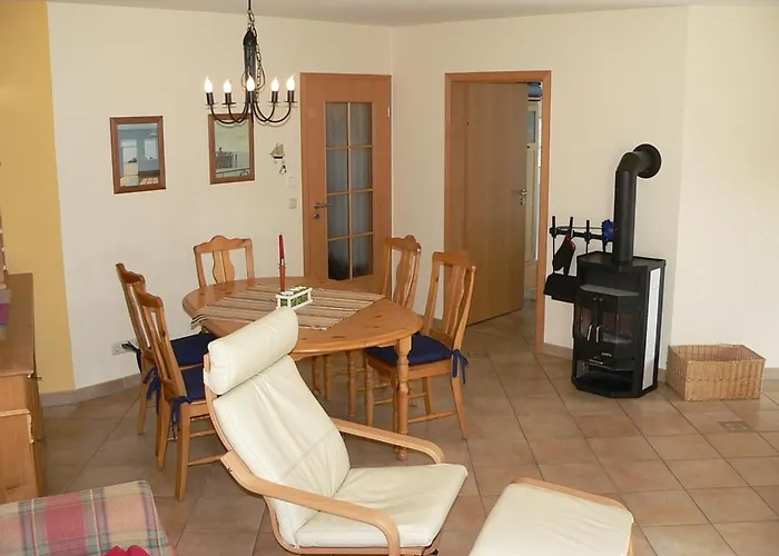 アパート 1 Gartenweg 7 *