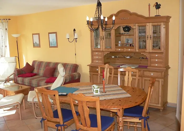 1 Gartenweg 7 * ツィングシュト